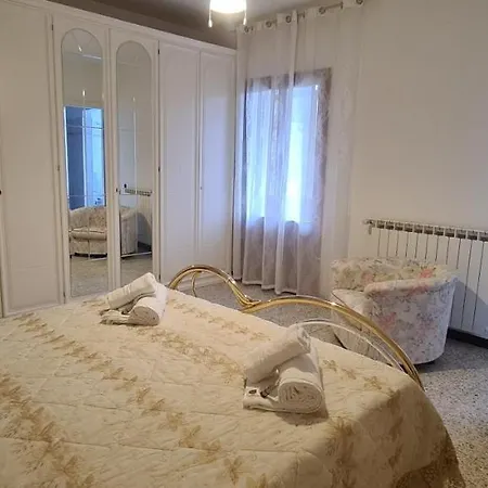 ☆ L' Arco ☆ Local Experience & Relax☆ Family/Couple @ 5 Terre