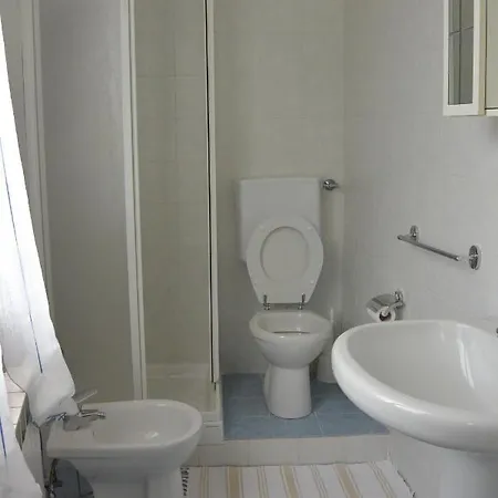 Feriehus ☆ L' Arco ☆ Local Experience & Relax☆ Family/Couple @ 5 Terre