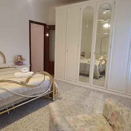 Feriehus ☆ L' Arco ☆ Local Experience & Relax☆ Family/Couple @ 5 Terre Volastra